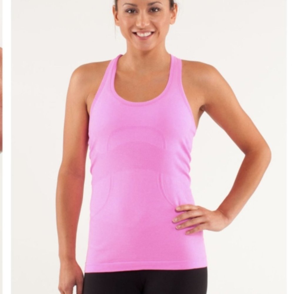 Lululemon Swiftly Tech Racerback - Size 6